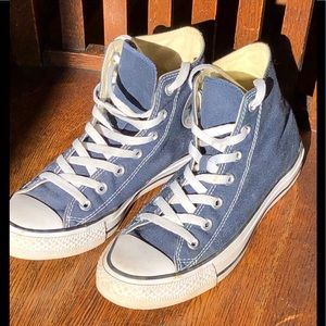 HighTop Converse Sneakers,  Navy Blue, Mens6 Womens8